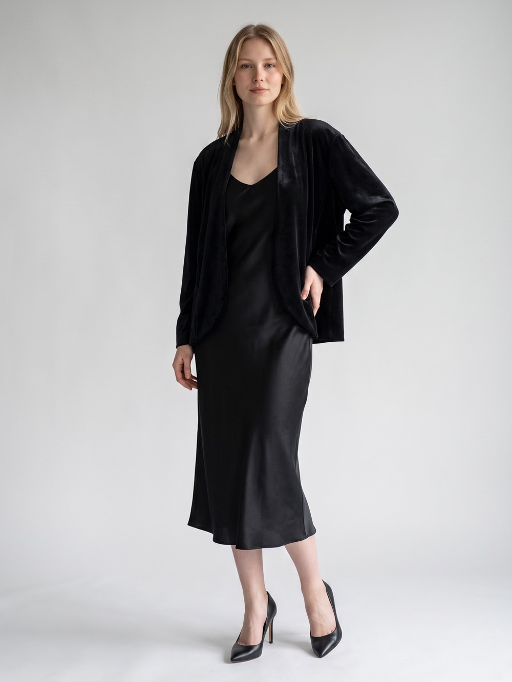 Jessica Howard Black Velvet Open Front Blazer NWT